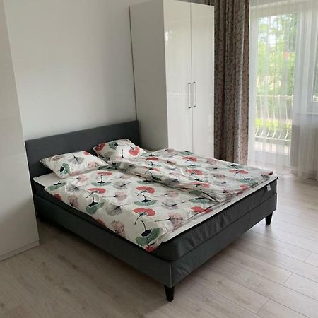 Katica Apartmanok Siófok Exteriör bild